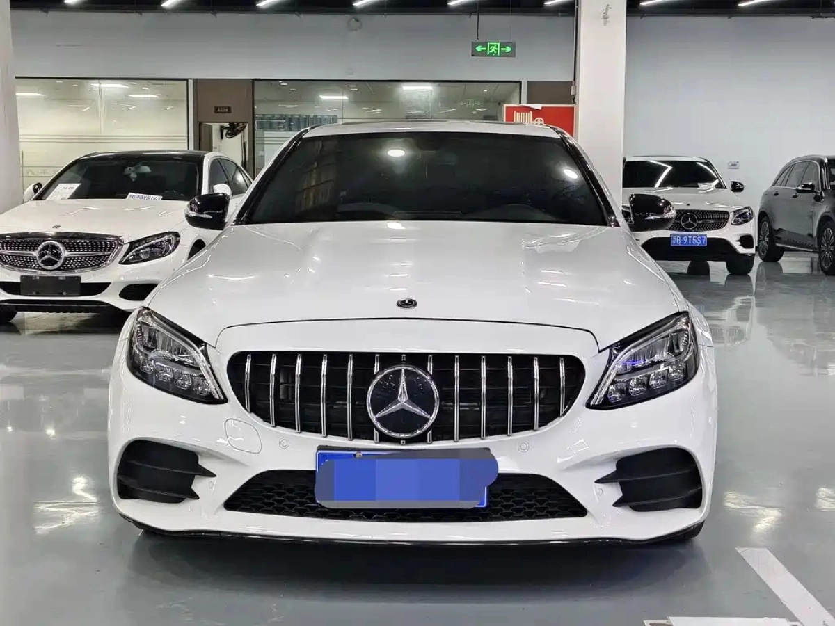 MERCEDES-BENZ C-CLASS