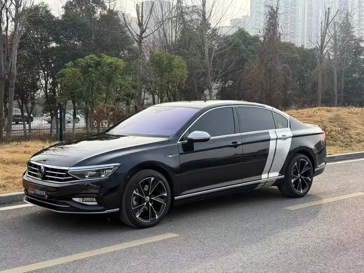 VOLKSWAGEN MAGOTAN  2021