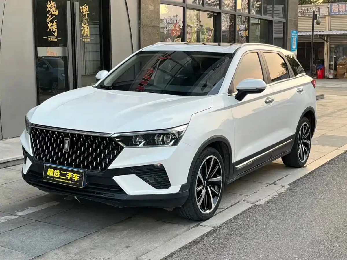 FAW BESTUNE T77  2019