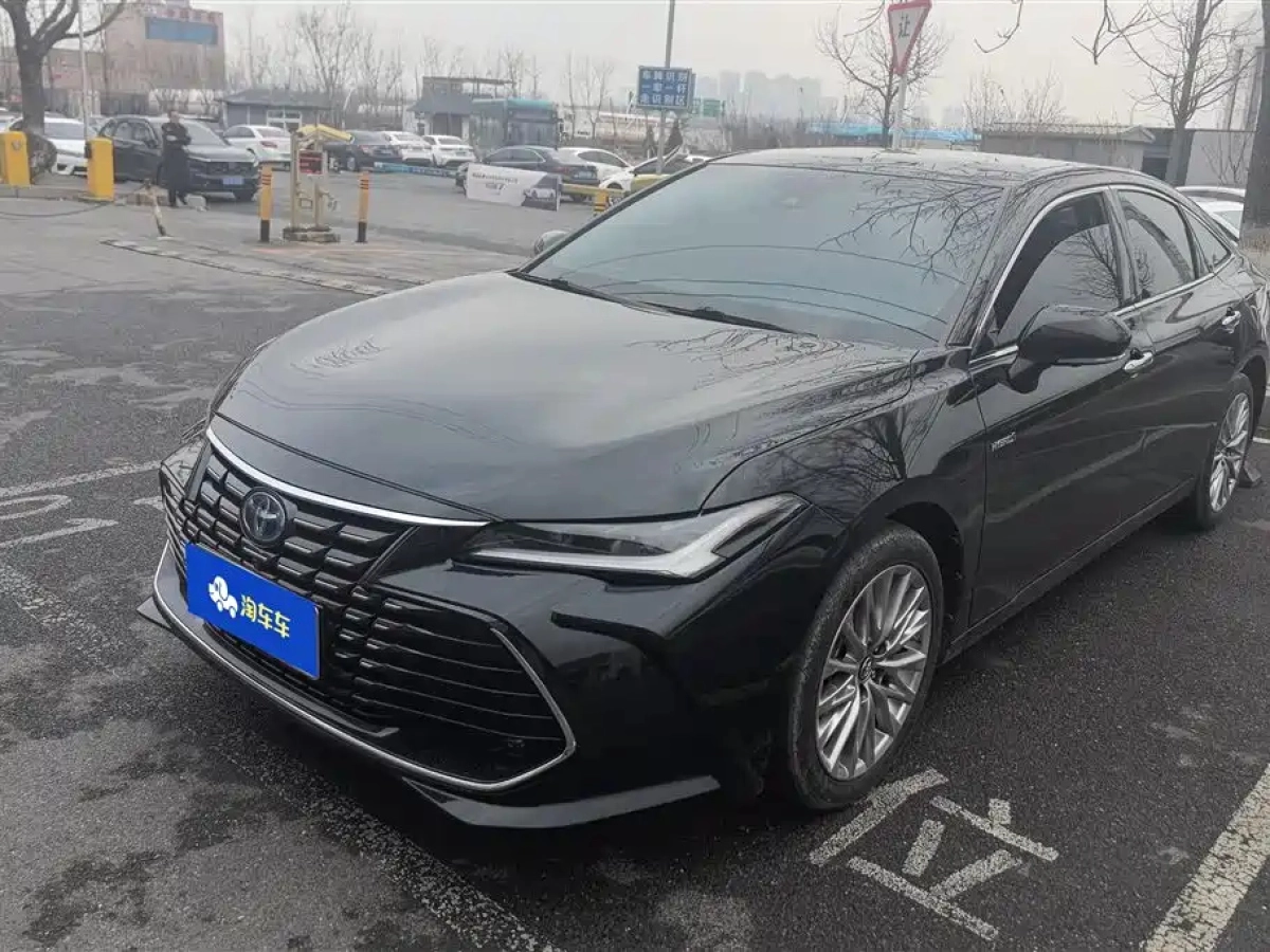 TOYOTA AVALON  2023