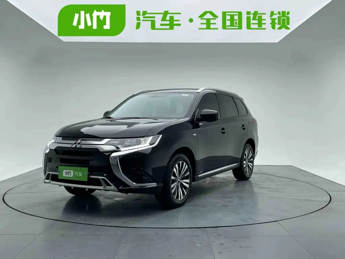 MITSUBISHI OUTLANDER  2022