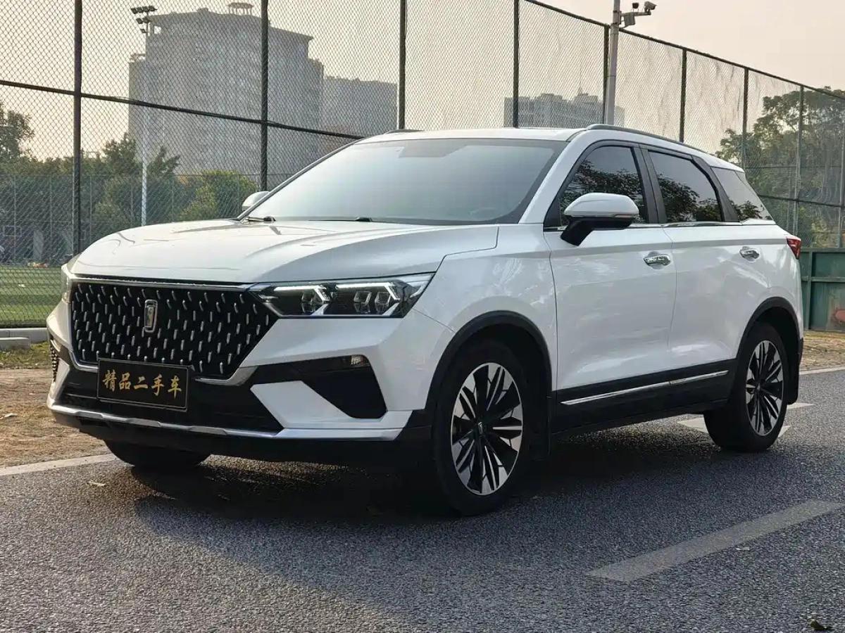 FAW BESTUNE T77  2022