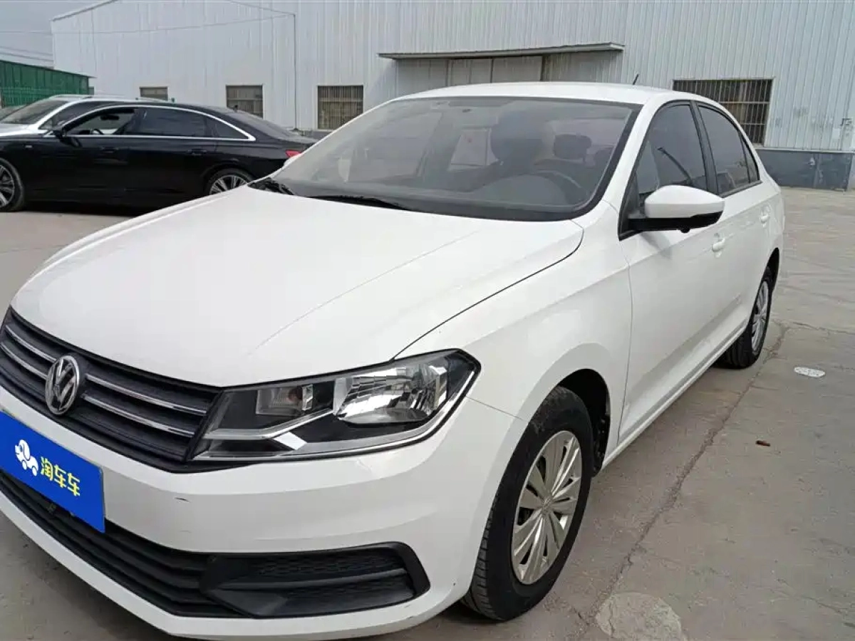 VOLKSWAGEN SANTANA  2021