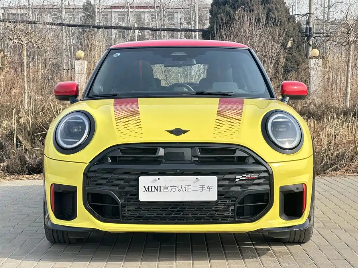 MINI JCW