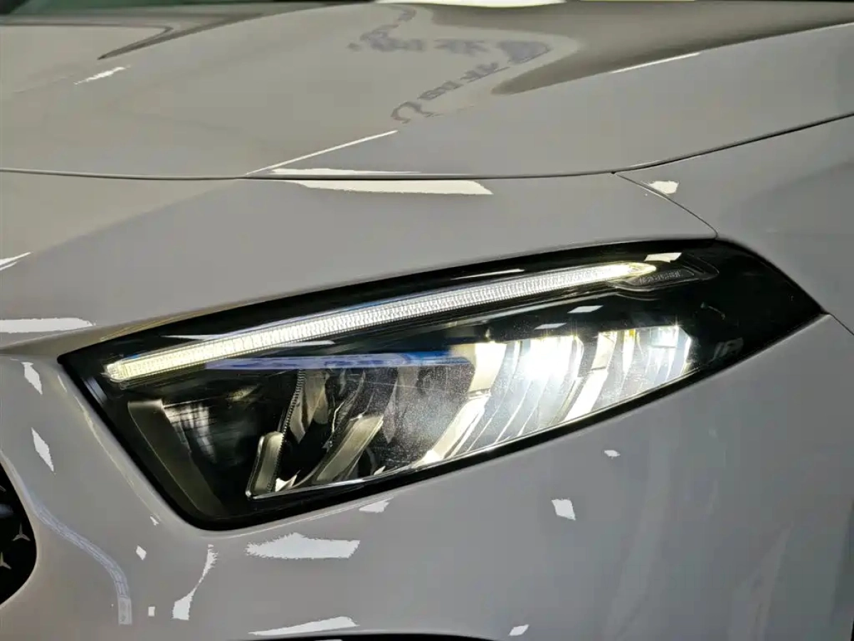 MERCEDES-BENZ A-CLASS