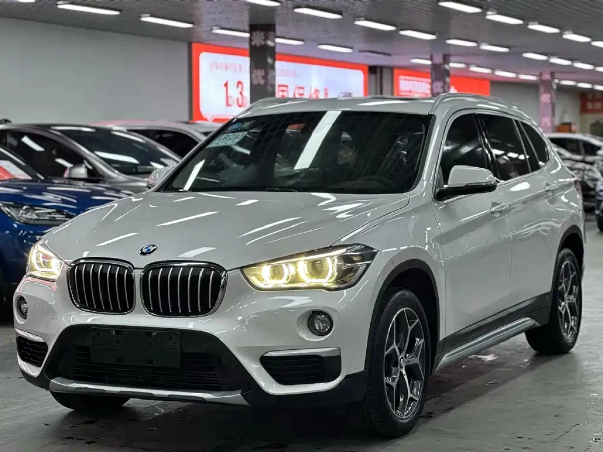 BMW X1  2019