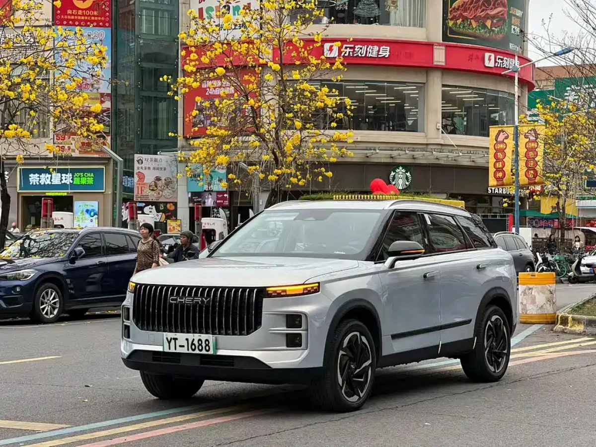 CHERY EXPLORE 06 C-DM  2024