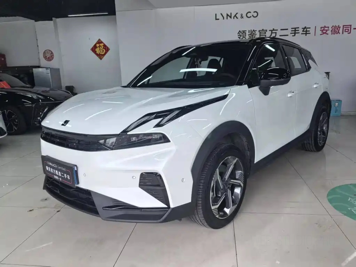 LYNK CO 06  2025