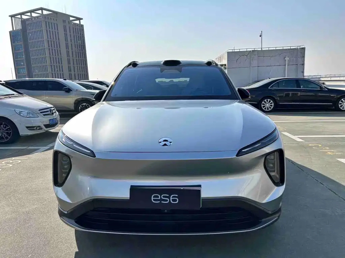 NIO ES6