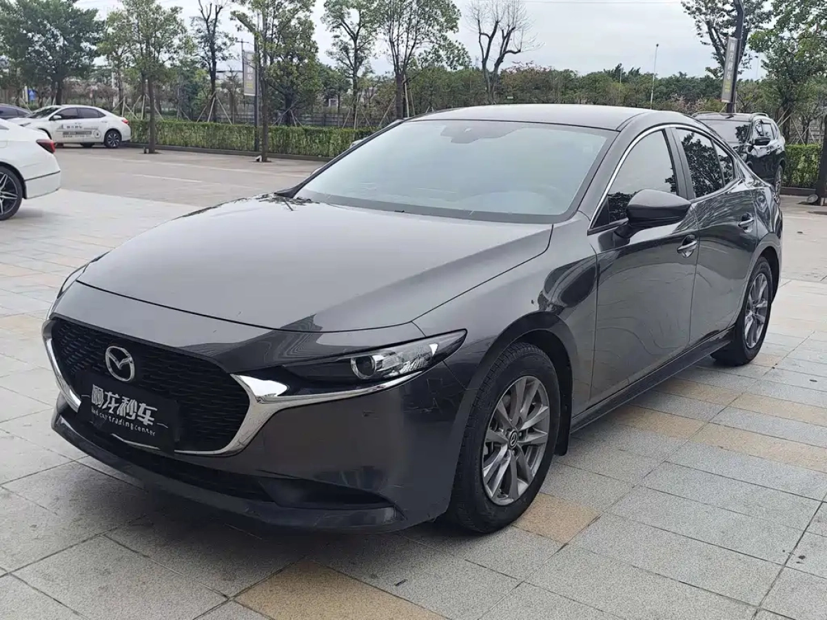 MAZDA 3 AXELA