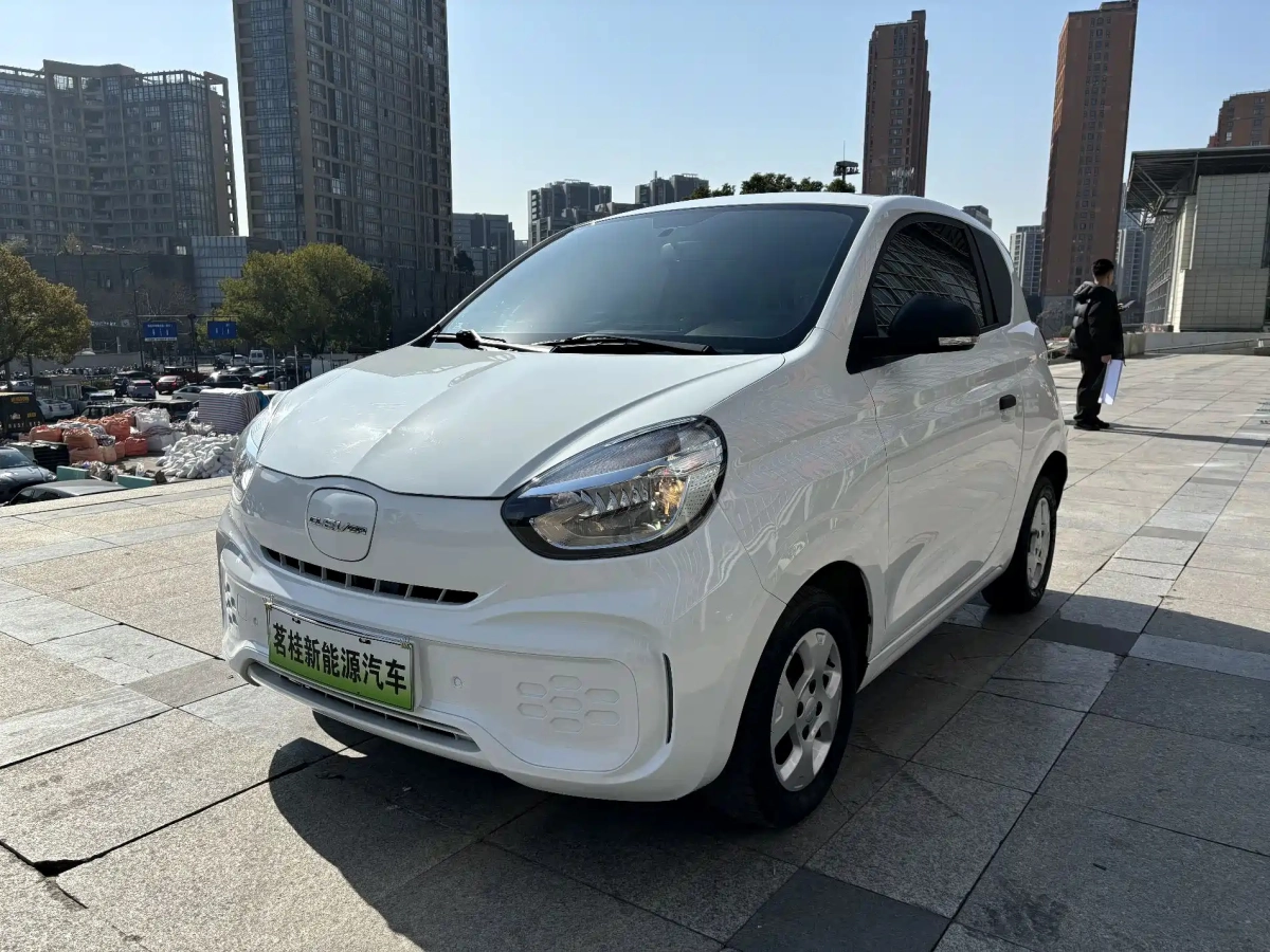 ROEWE CLEVER