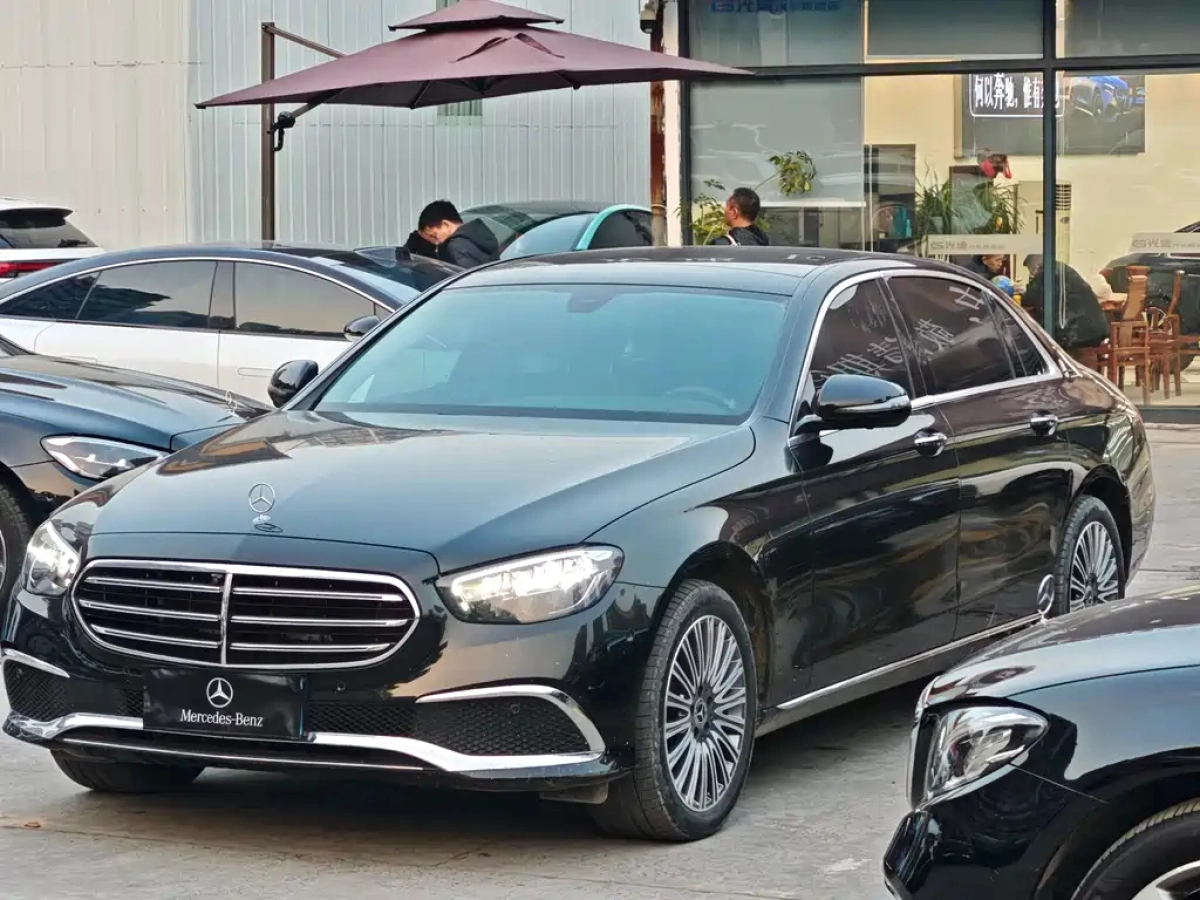 MERCEDES-BENZ E-CLASS  2023