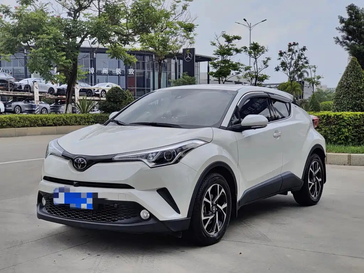 TOYOTA C-HR  2020