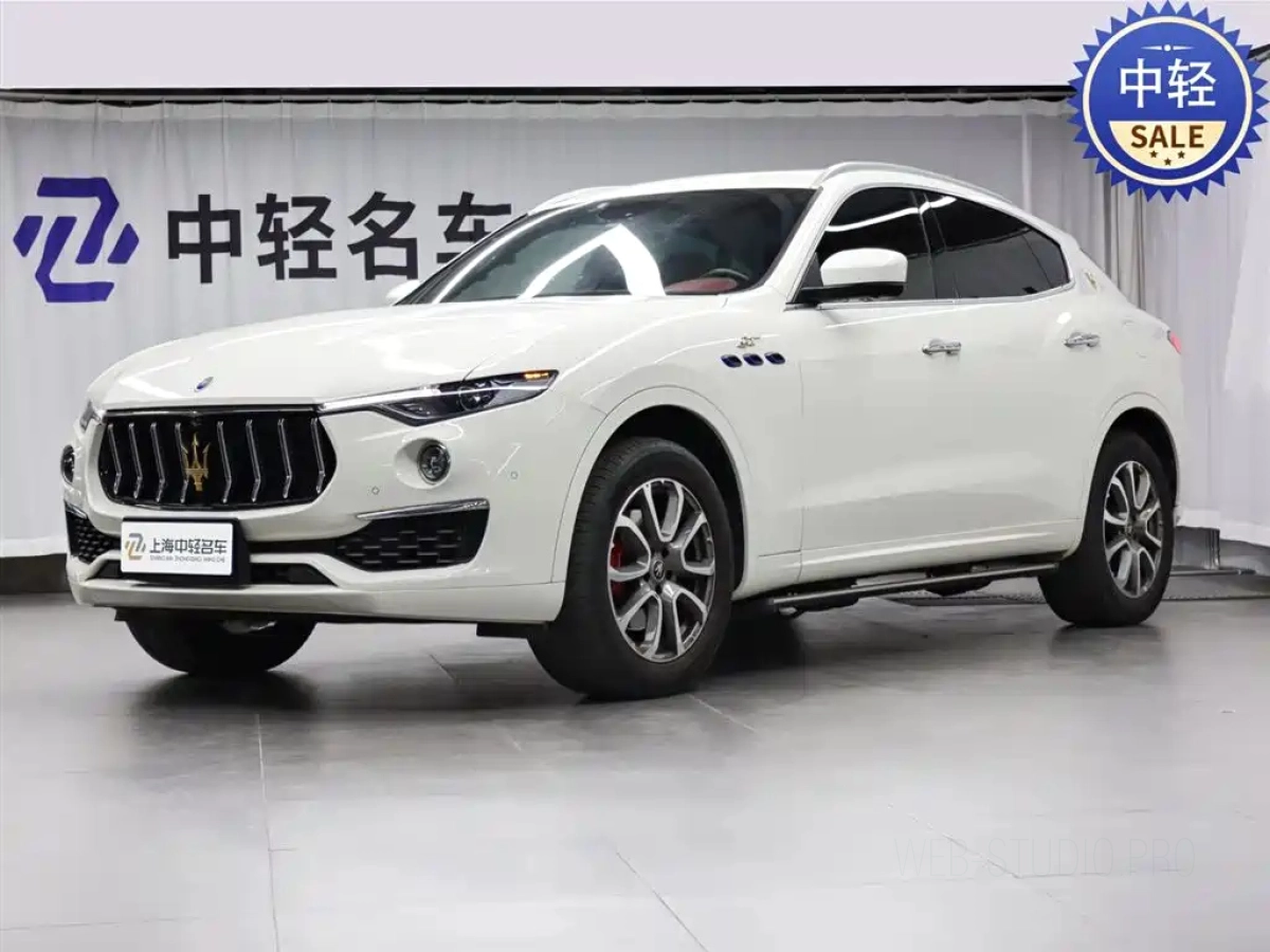 MASERATI LEVANTE  2023