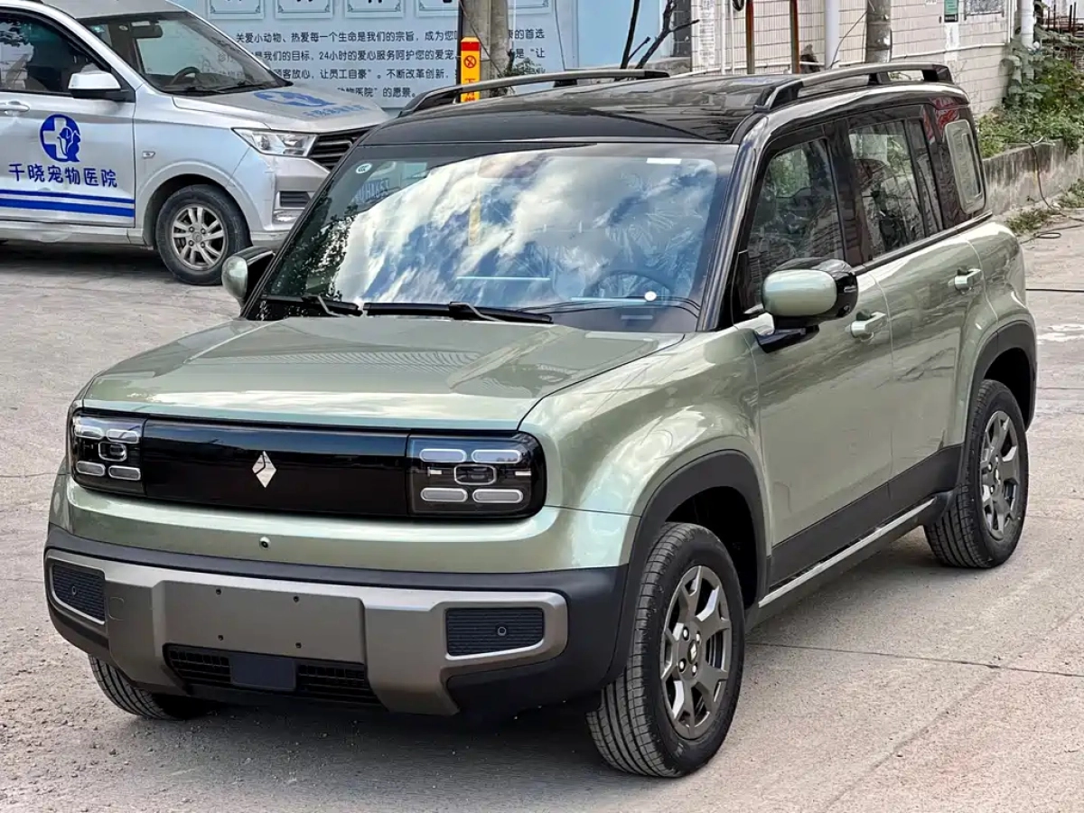 BAOJUN YUEYE PLUS  2025