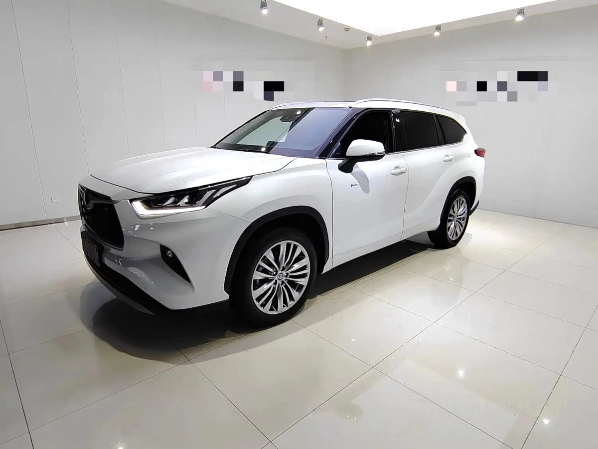 TOYOTA HIGHLANDER  2025