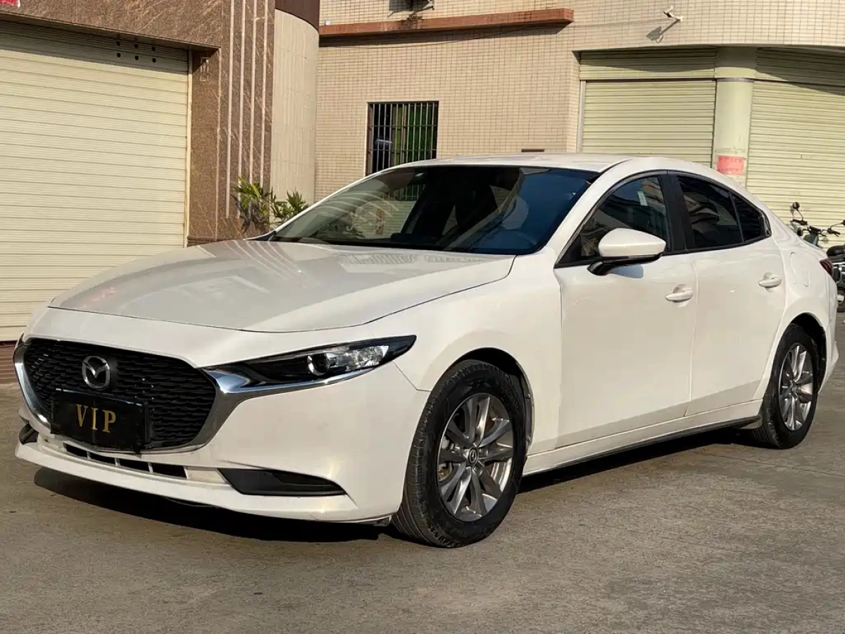 MAZDA 3 AXELA