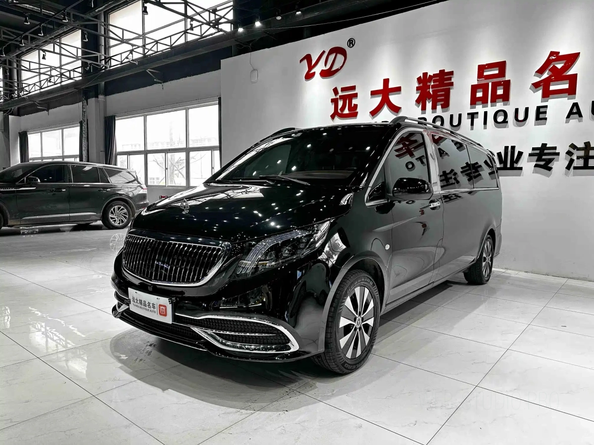 MERCEDES-BENZ VITO  2023