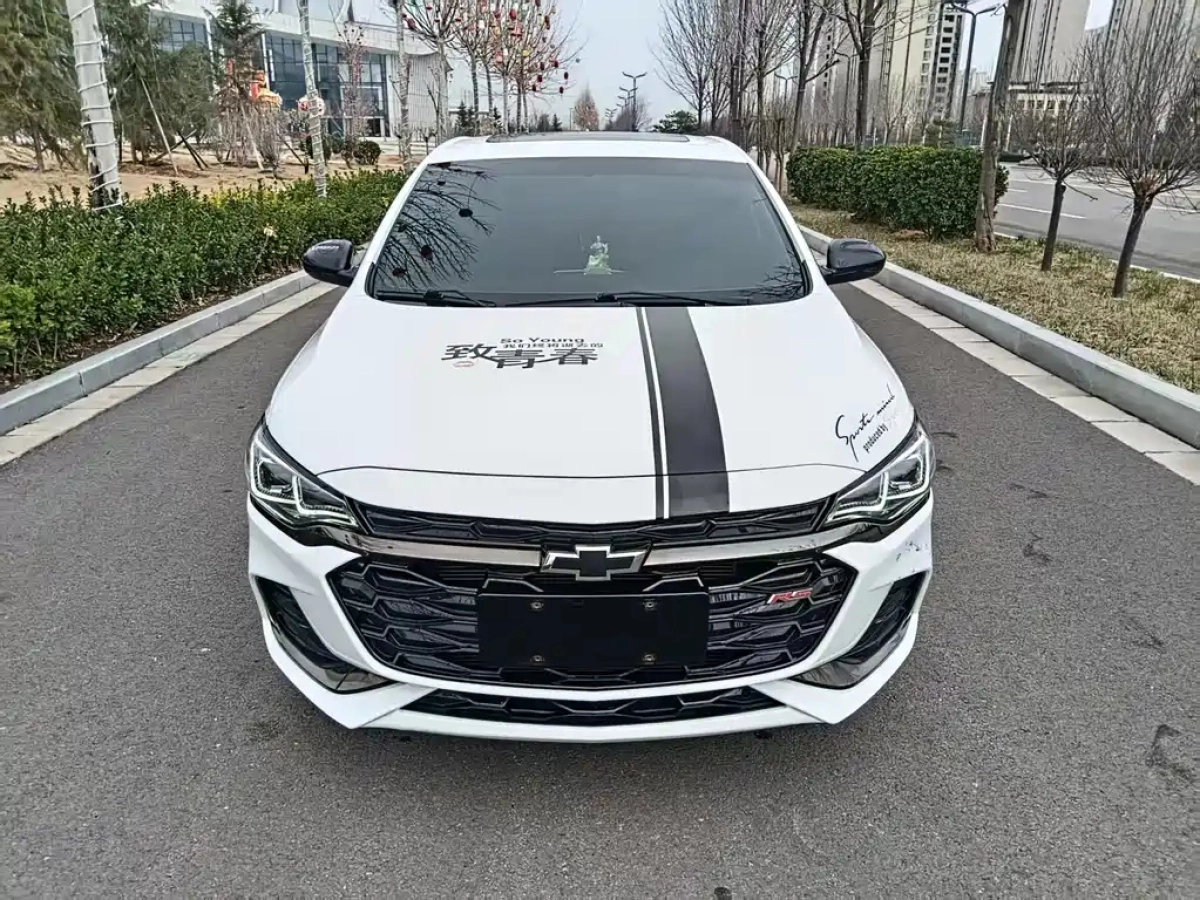 CHEVROLET CRUZE