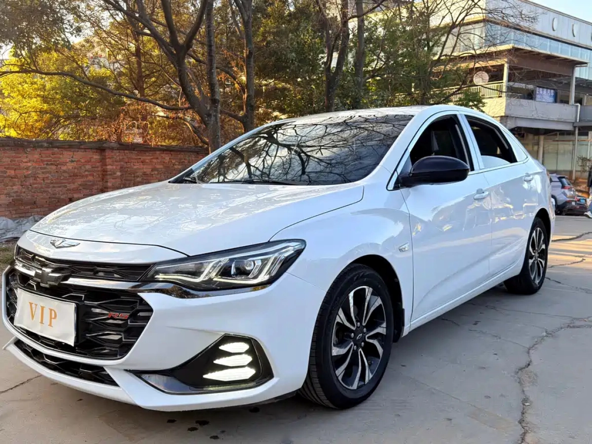 CHEVROLET CRUZE
