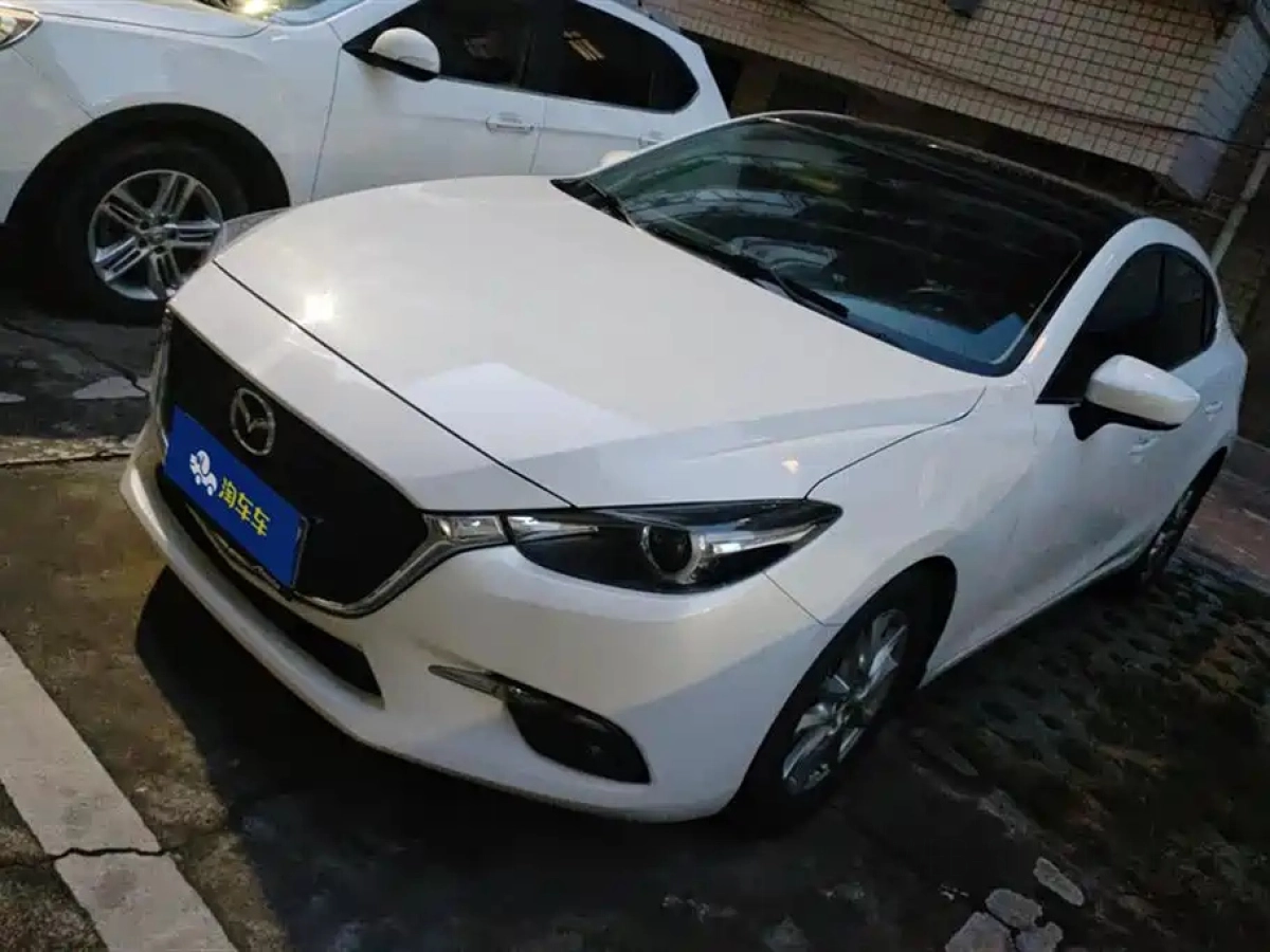 MAZDA 3 AXELA