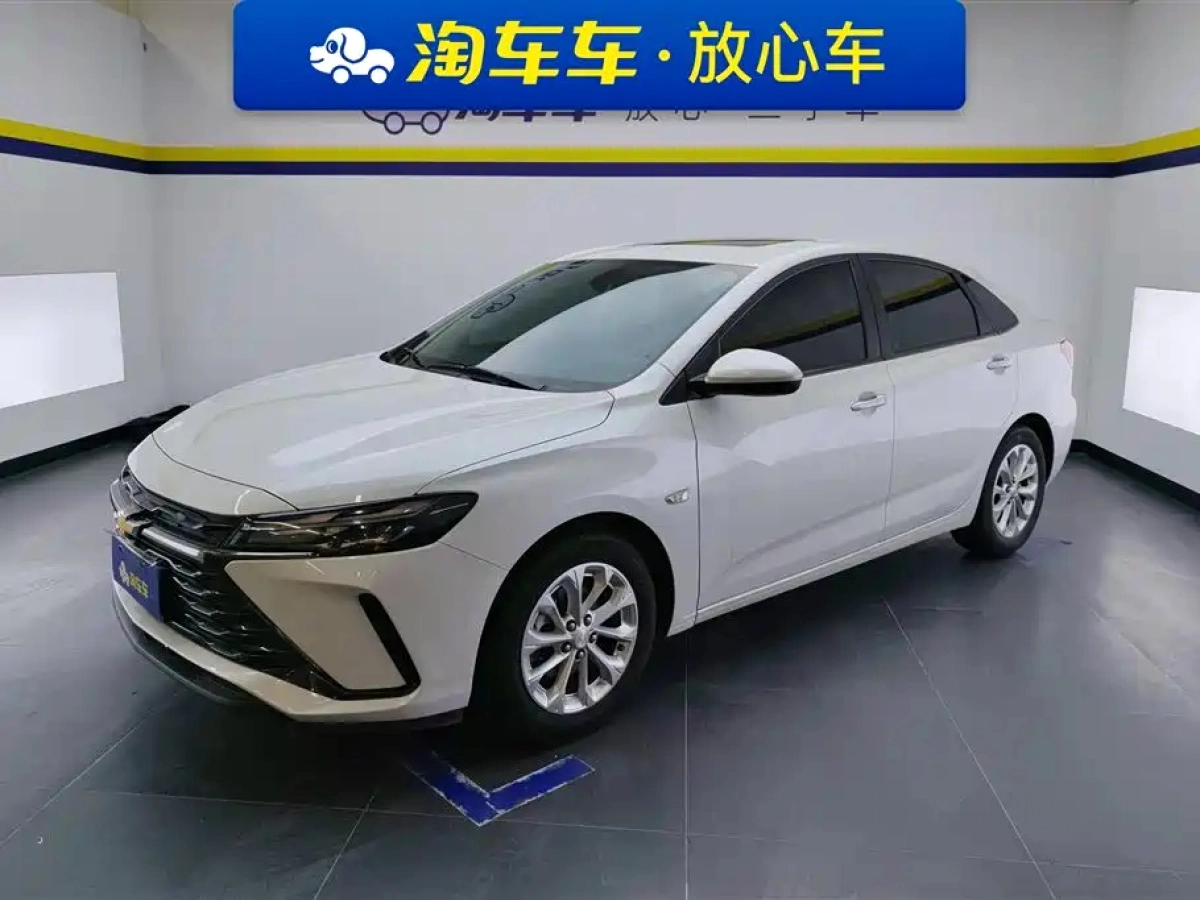 CHEVROLET CRUZE  2025