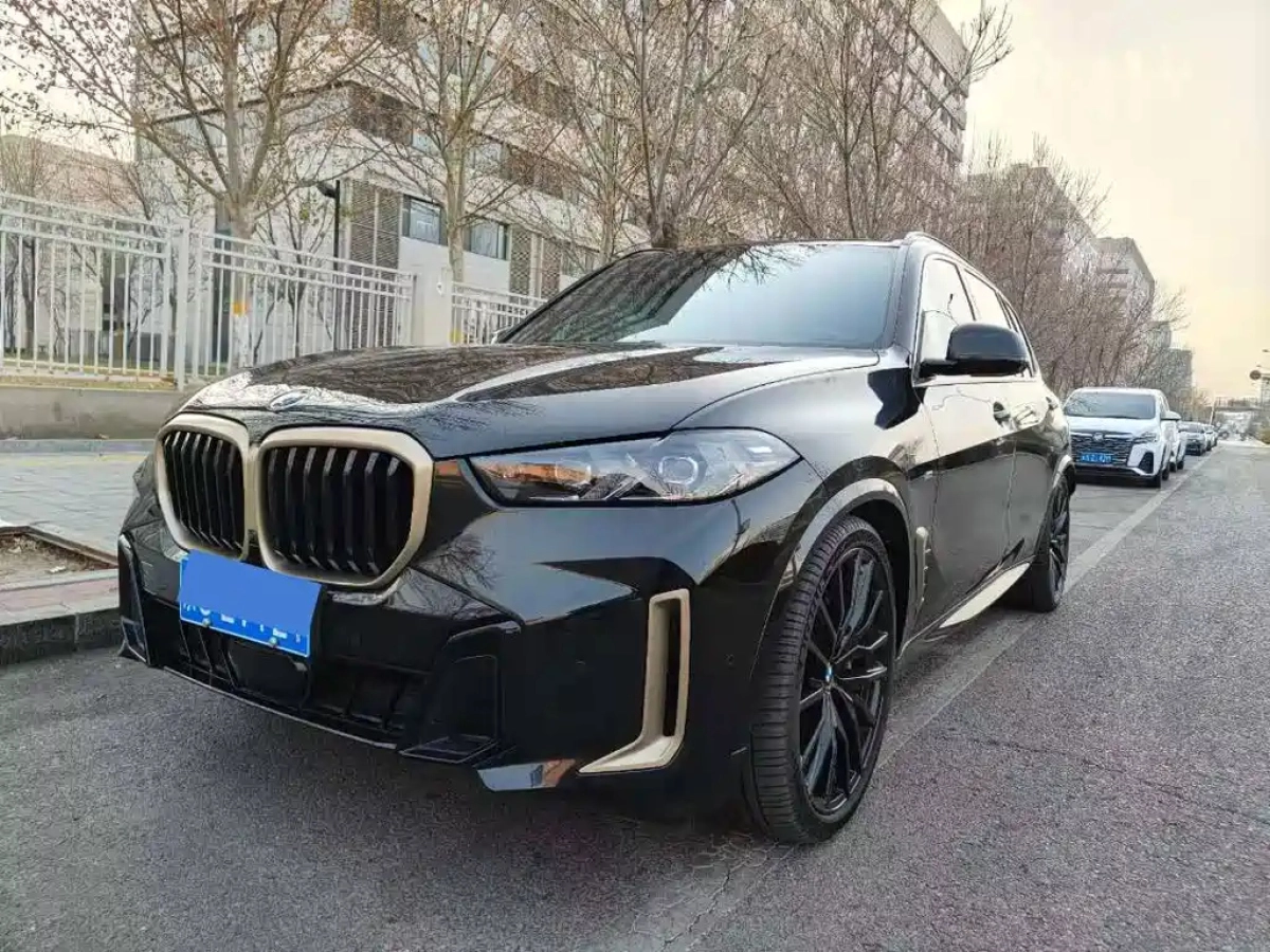 BMW X5  2025