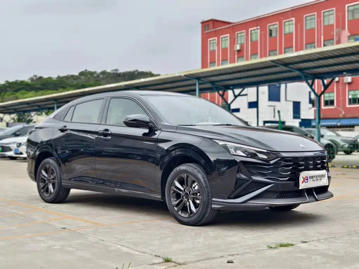 DONGFENG AEOLUS YIXUAN