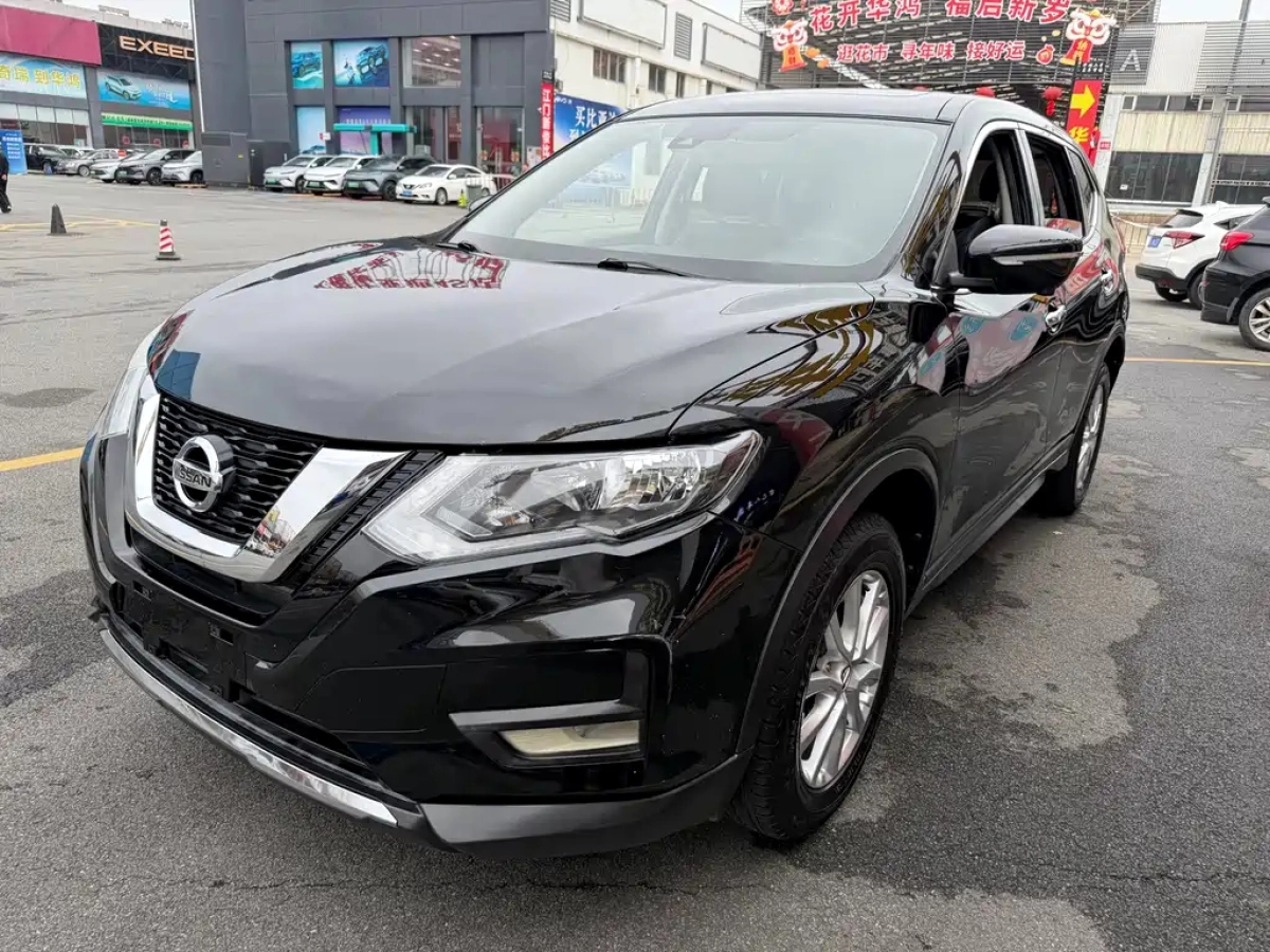 NISSAN X-TRAIL  2020