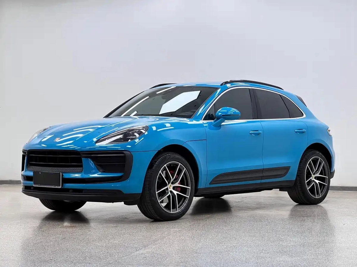 PORSCHE MACAN  2023