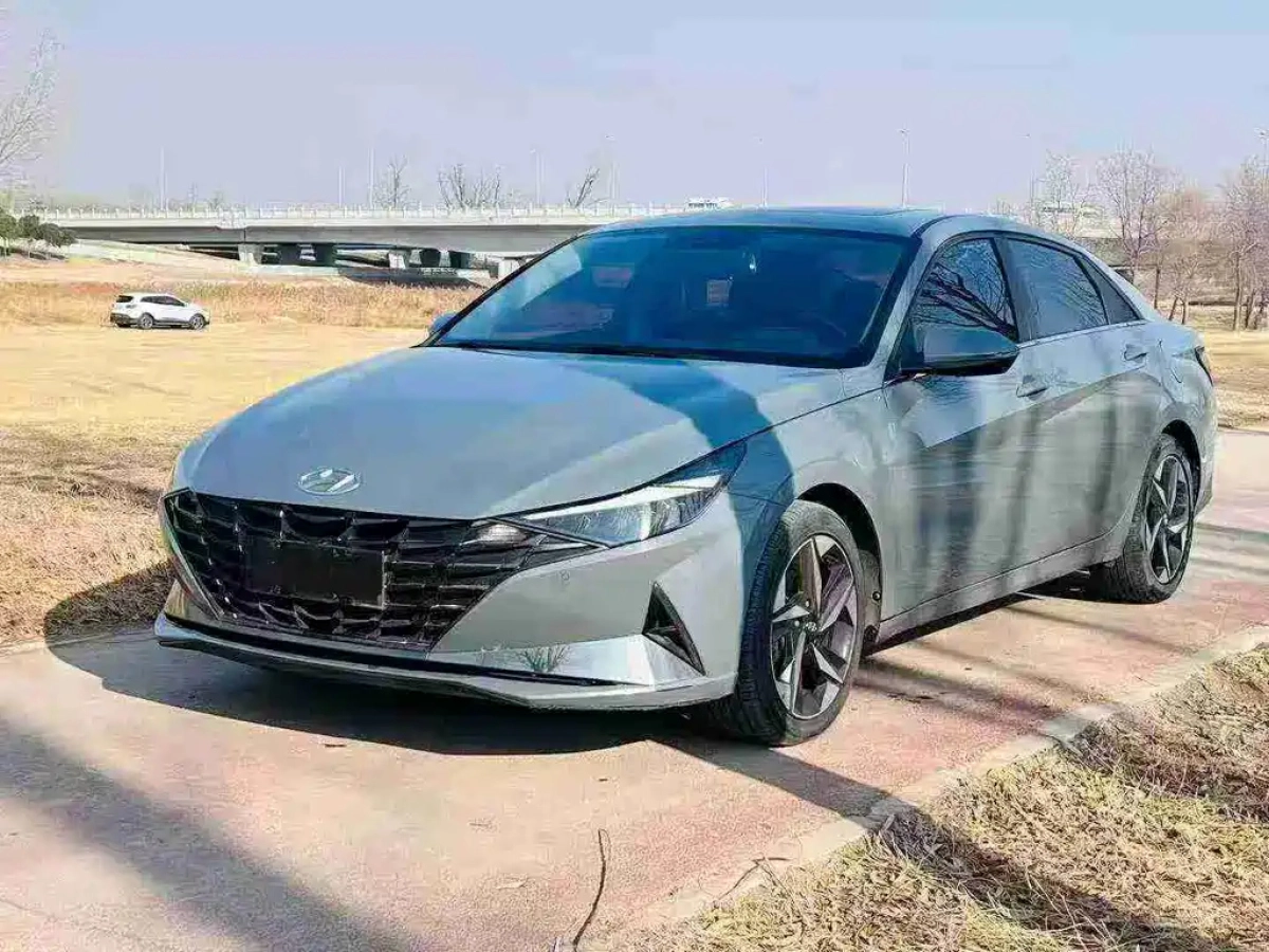 HYUNDAI ELANTRA  2021