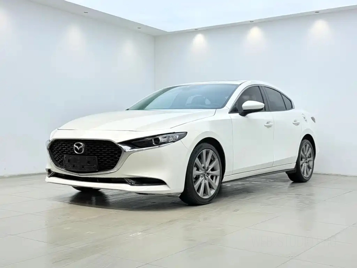 MAZDA 3 AXELA