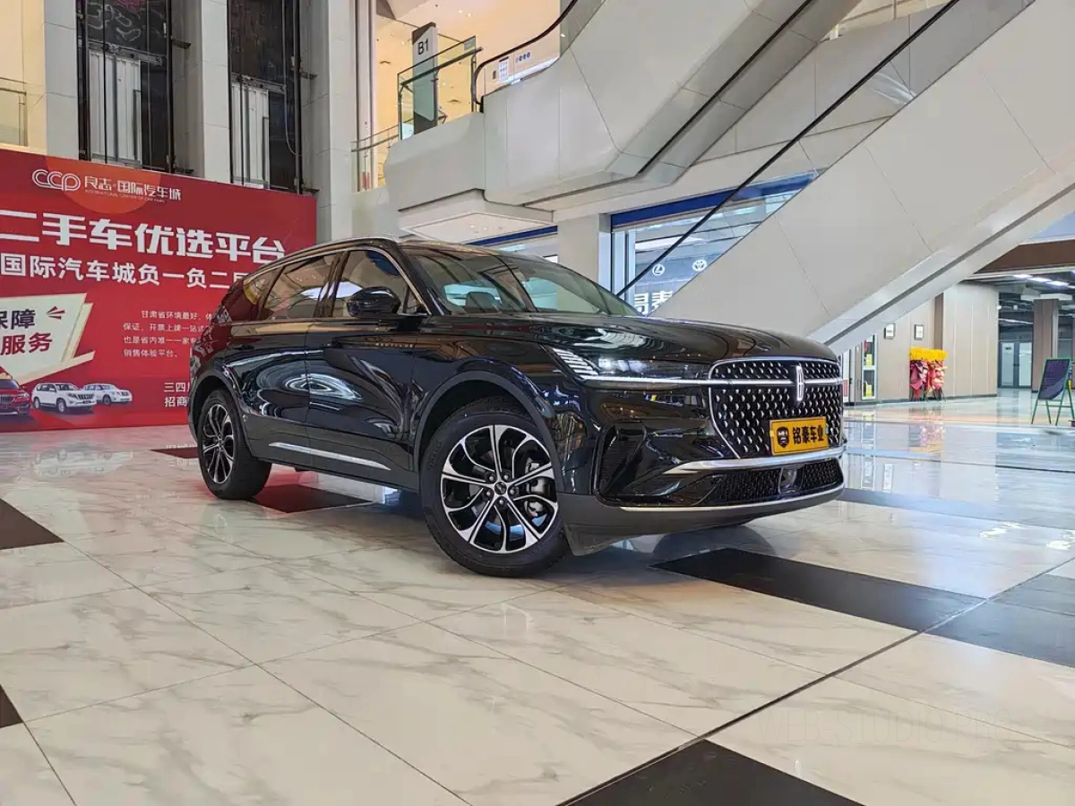 LINCOLN NAUTILUS  2025