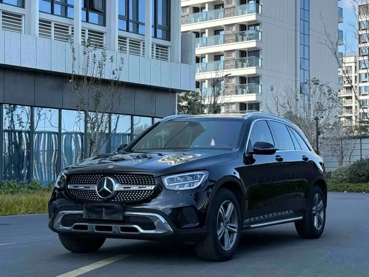 MERCEDES-BENZ GLC  2022