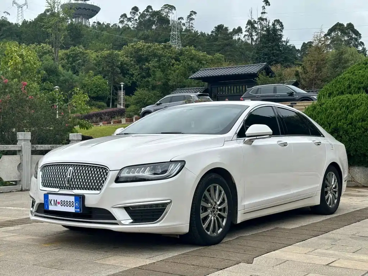 LINCOLN MKZ  2021