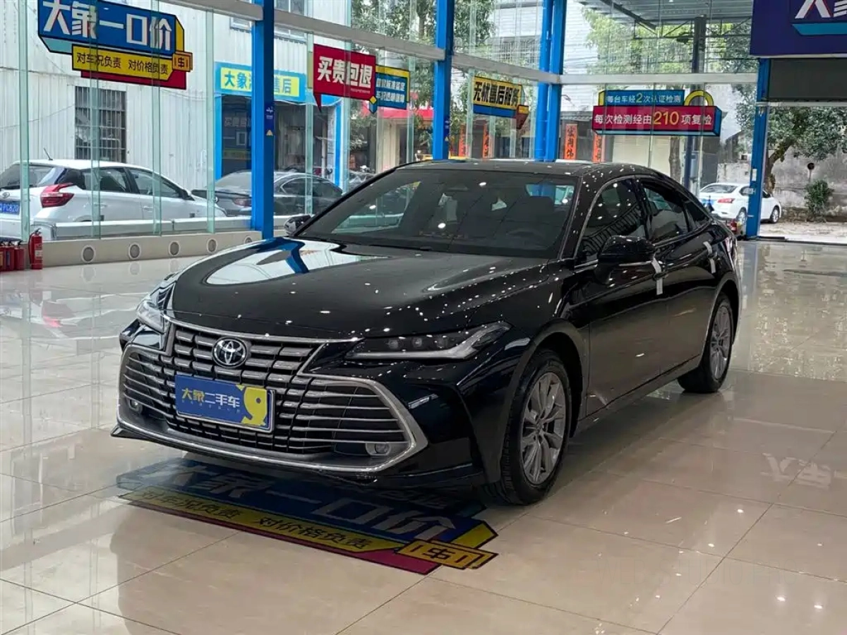 TOYOTA AVALON  2026