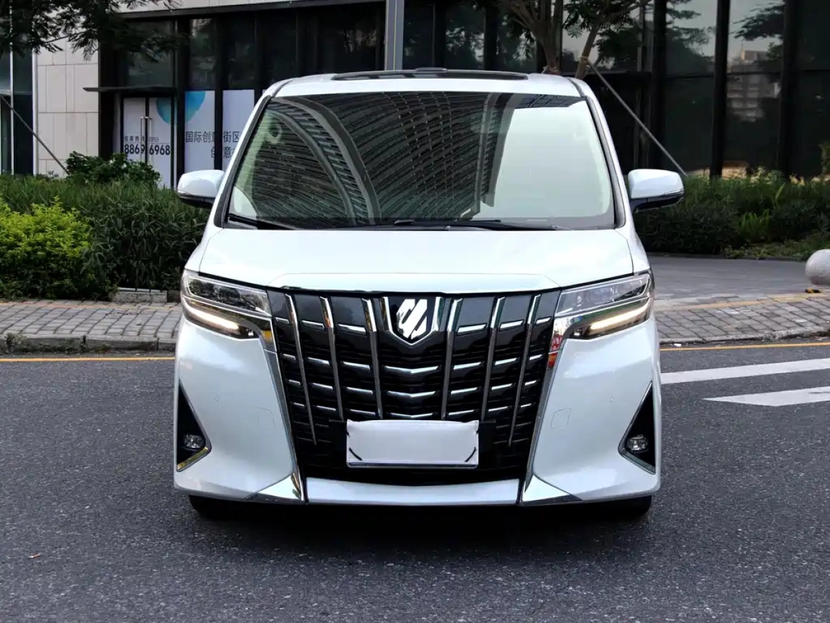 TOYOTA ALPHARD