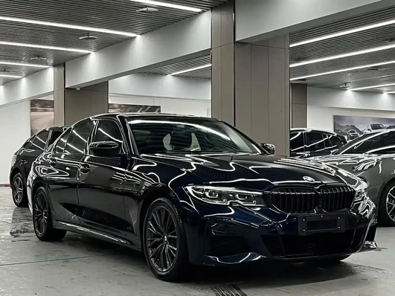 BMW 3-SERIES
