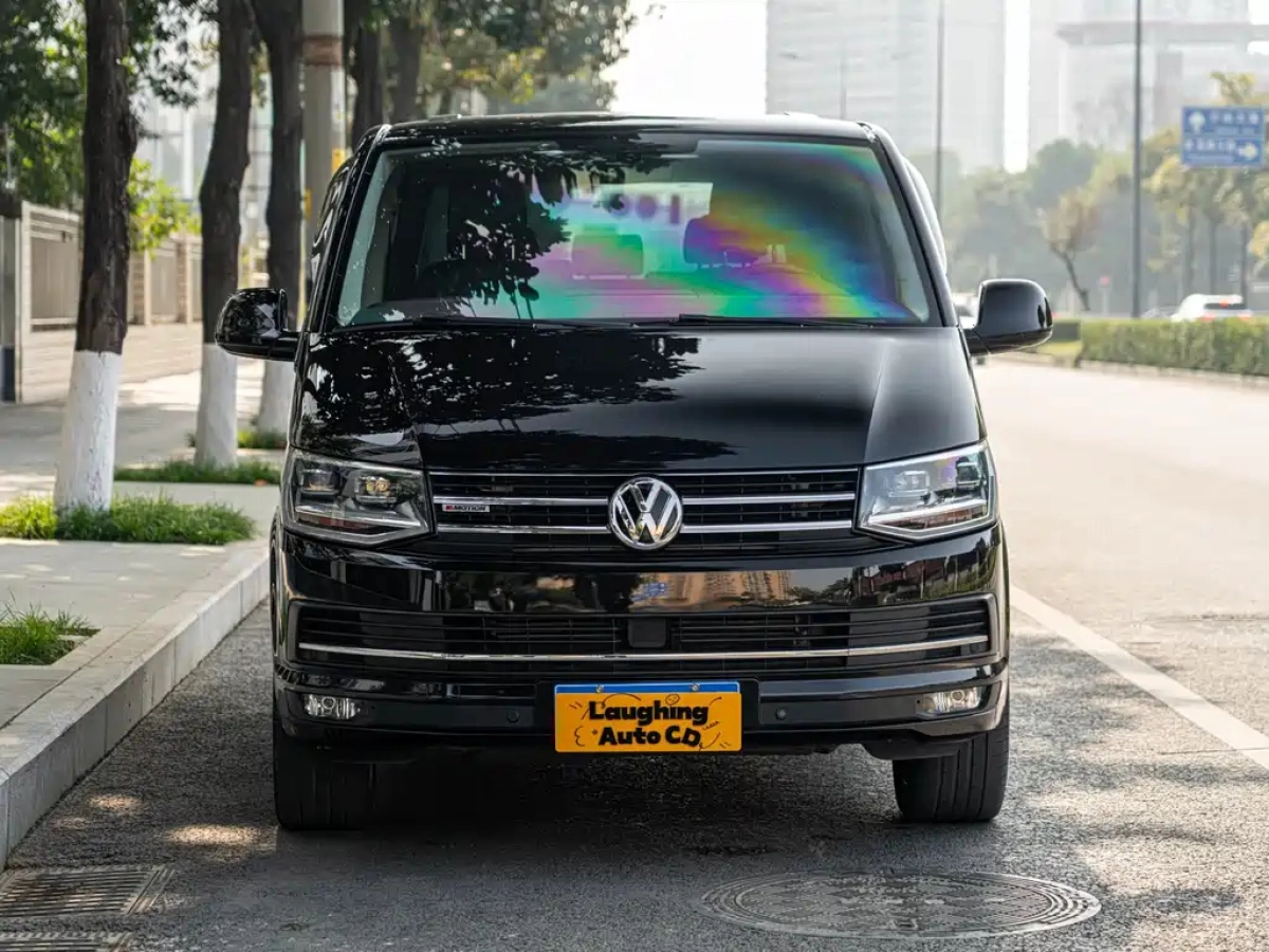 VOLKSWAGEN MULTIVAN  2019