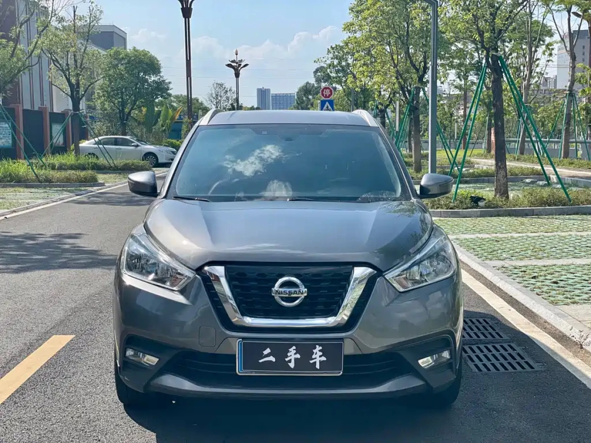 NISSAN KICKS