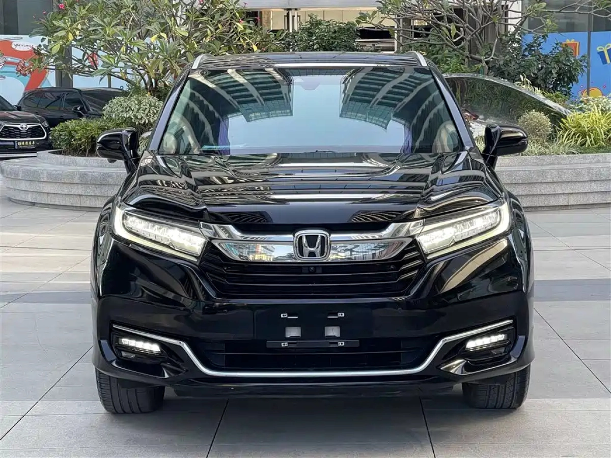 HONDA UR-V