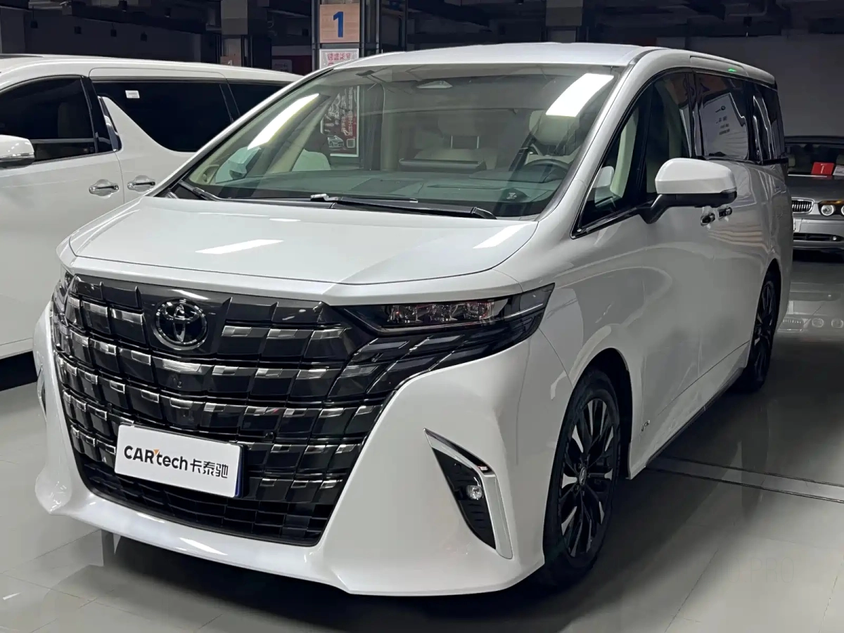 TOYOTA ALPHARD  2025