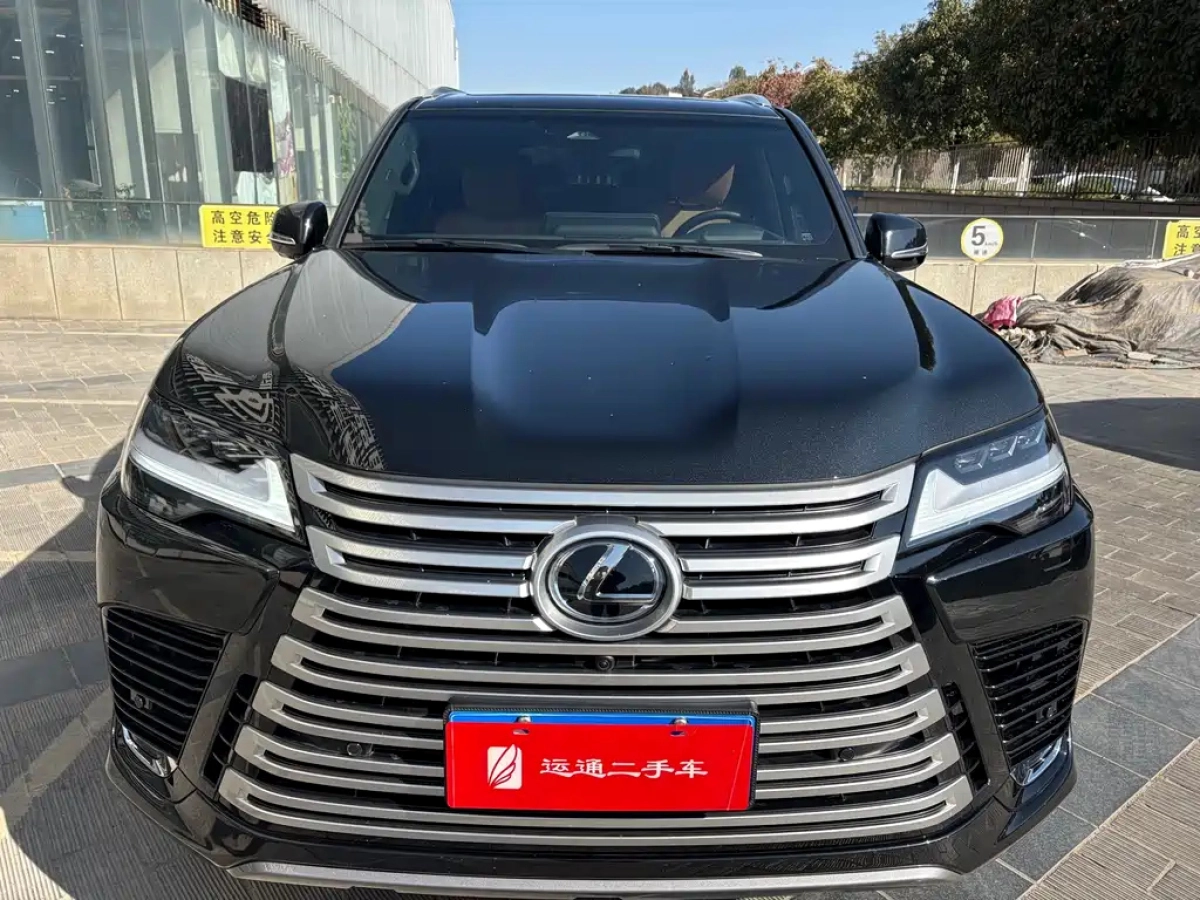 LEXUS LX  2025
