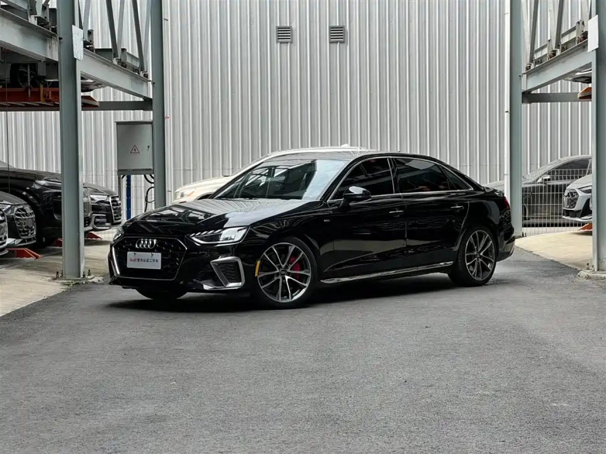 AUDI A4L  2020