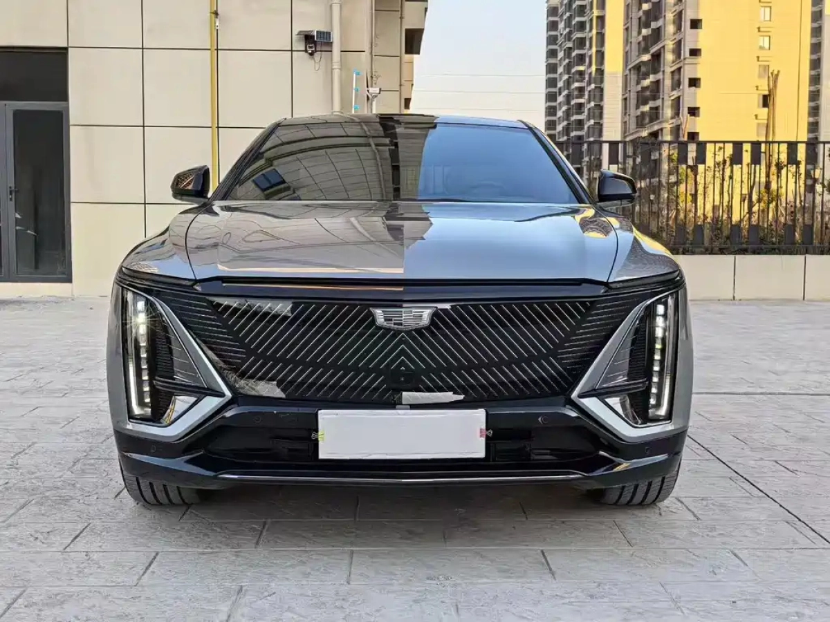 CADILLAC LYRIQ