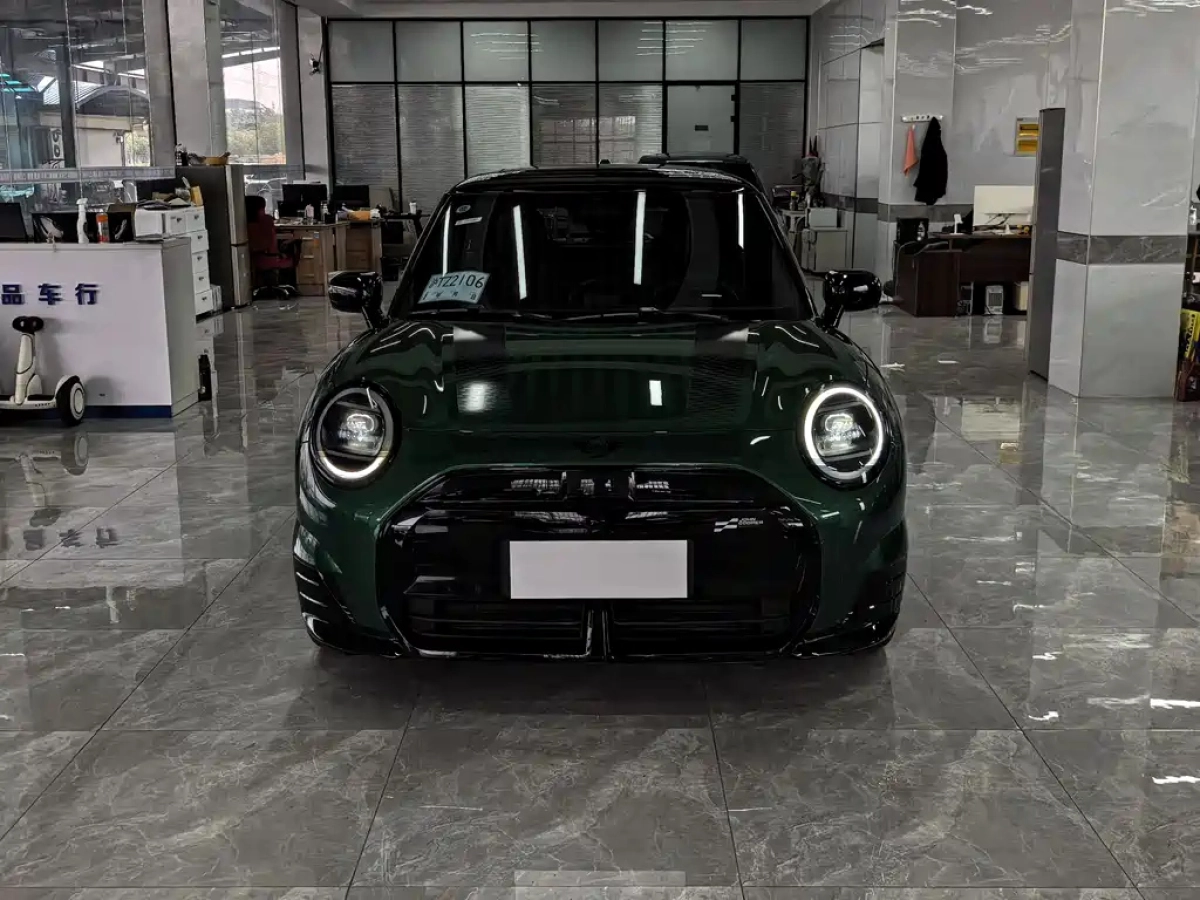 MINI COOPER SE
