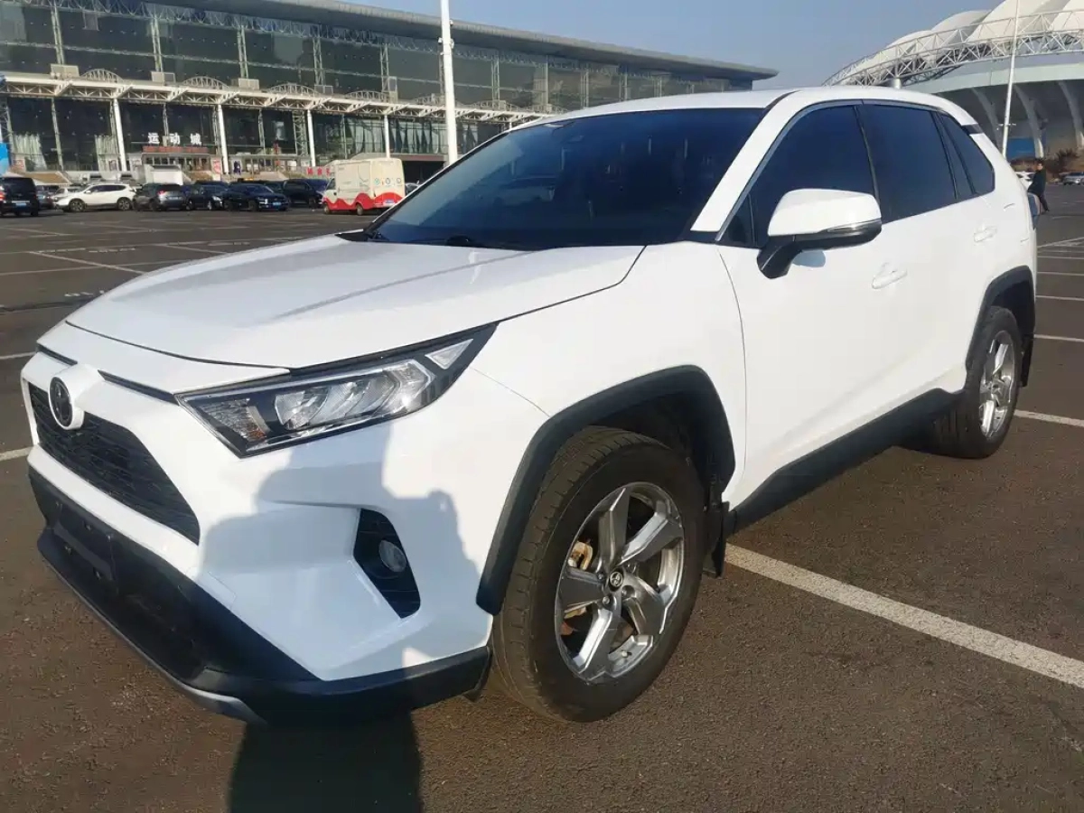 TOYOTA RAV4  2019