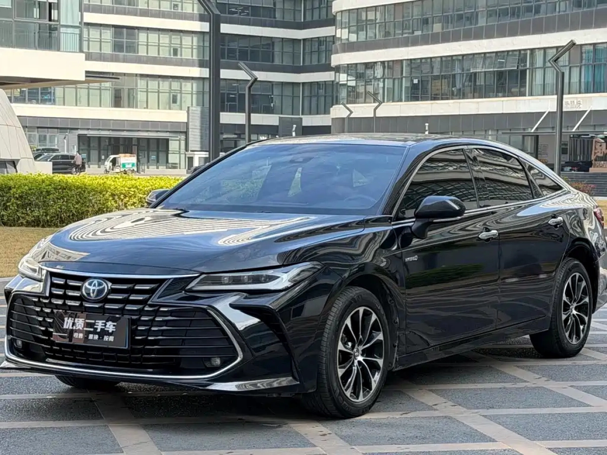 TOYOTA AVALON  2022