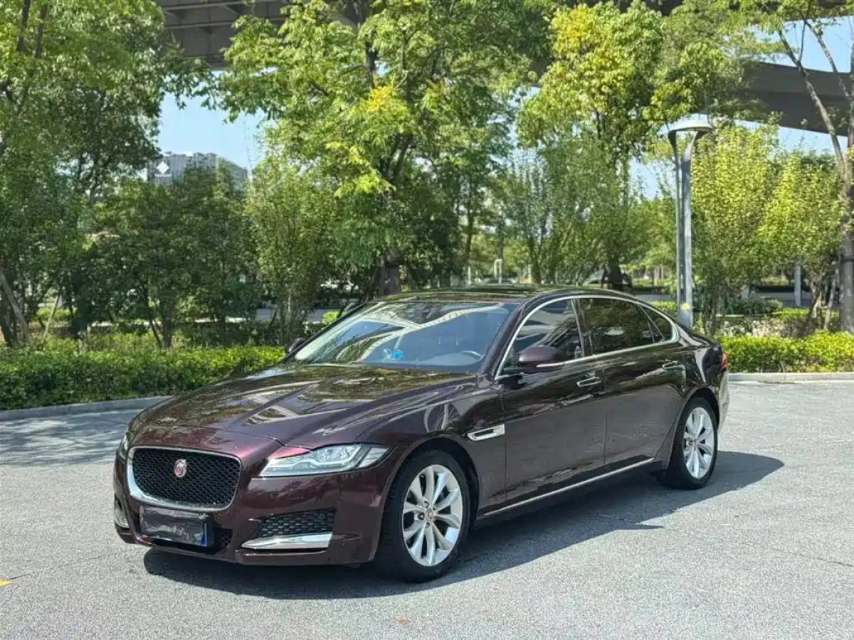 JAGUAR XFL
