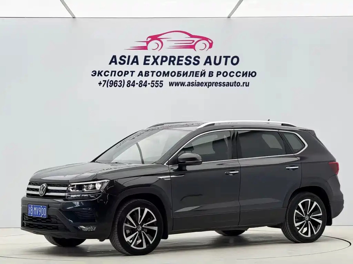 VOLKSWAGEN THARU  2022